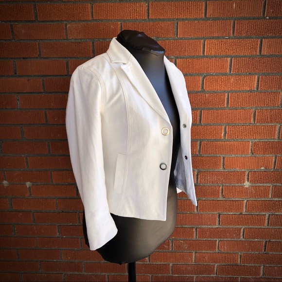 Liz Claiborne White Jacket - Picture 2 of 14